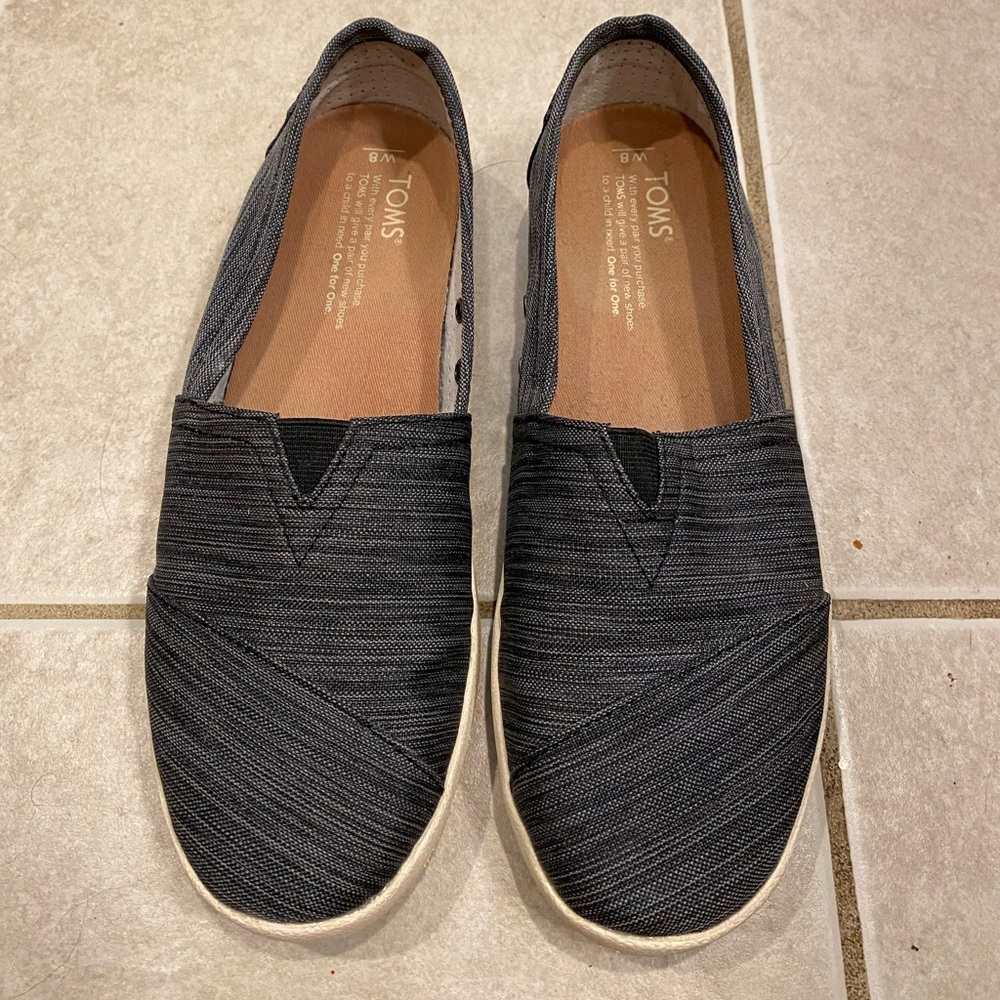 Tom’s Avalon Slip On Chambray Color Size 8